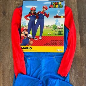 Super Mario Costume - Size Medium 7/8